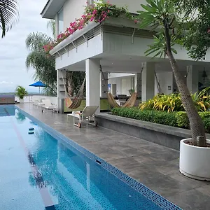 Casa Penas Siglo Xxi Ecuador